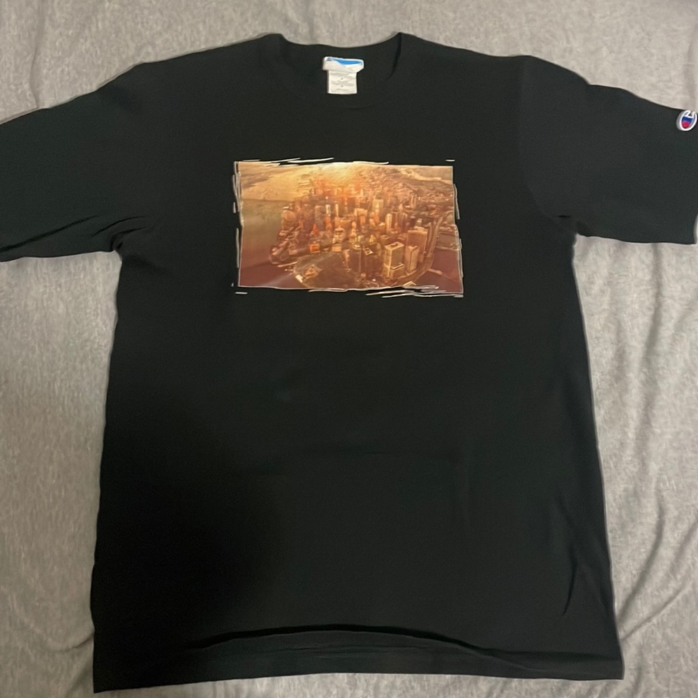 Champion Black Graphic Tee Size M